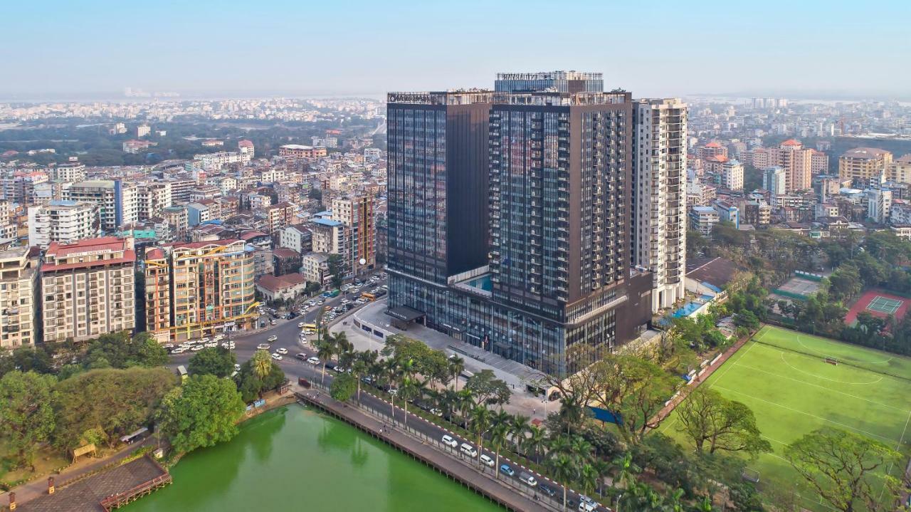 Wyndham Grand Yangon Hotel Exterior foto