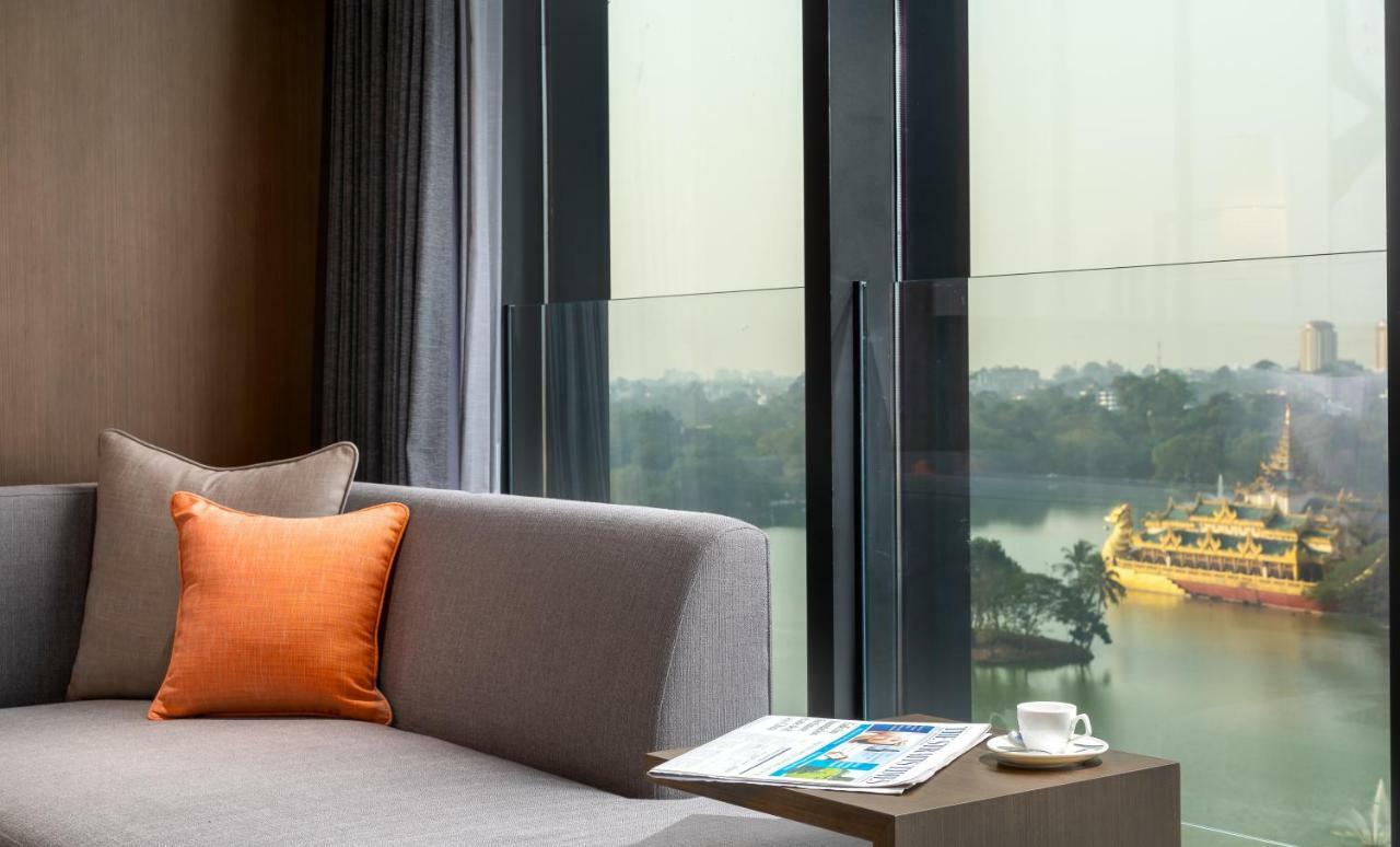 Wyndham Grand Yangon Hotel Exterior foto